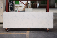 Mặt bàn bếp màu xám thạch anh nhân tạo được đánh giá cao màu trắng Carrara